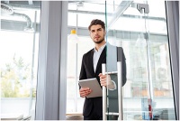 Новая версия ПО для управления доступом Bosch AMS V3.0.1 с функциями Visitor Management AMS V3.0.1: программное обеспечение для управления доступом